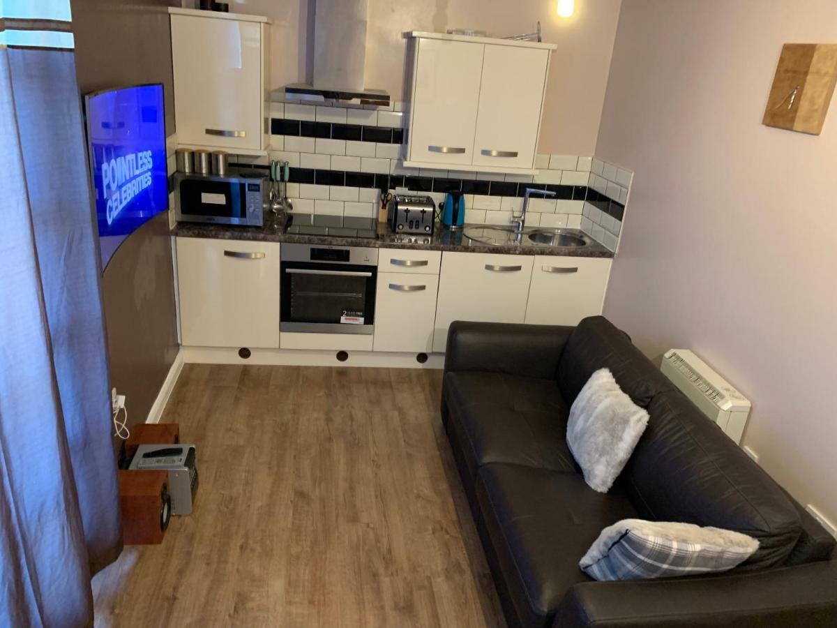 Charlesmere Gardems Londra Dış mekan fotoğraf